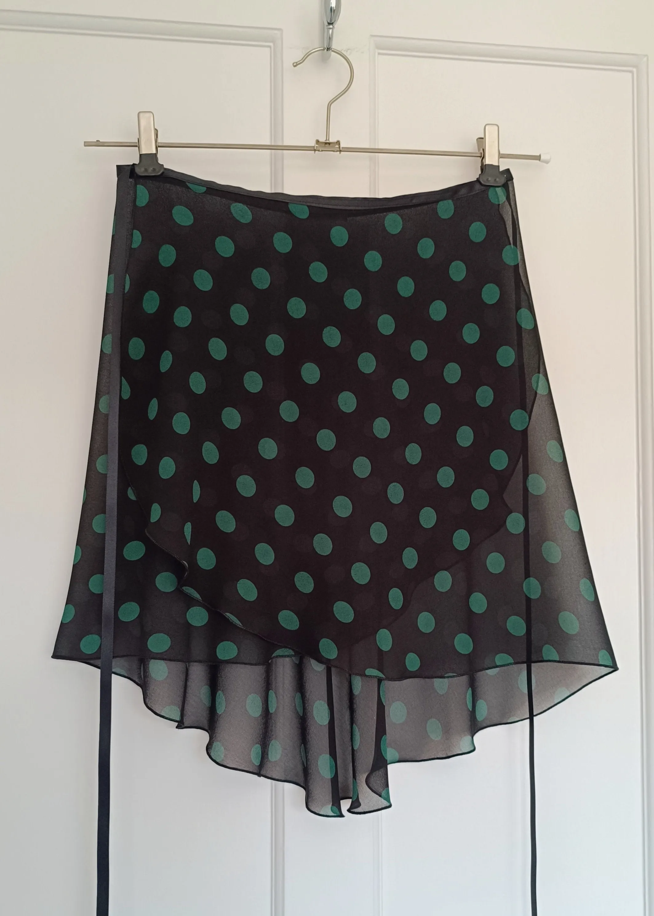 Ballet skirt: Green Polka Dots