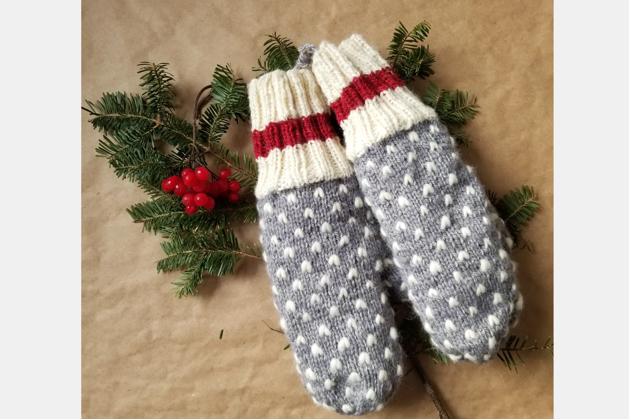 Hand Knit Thrum Mittens