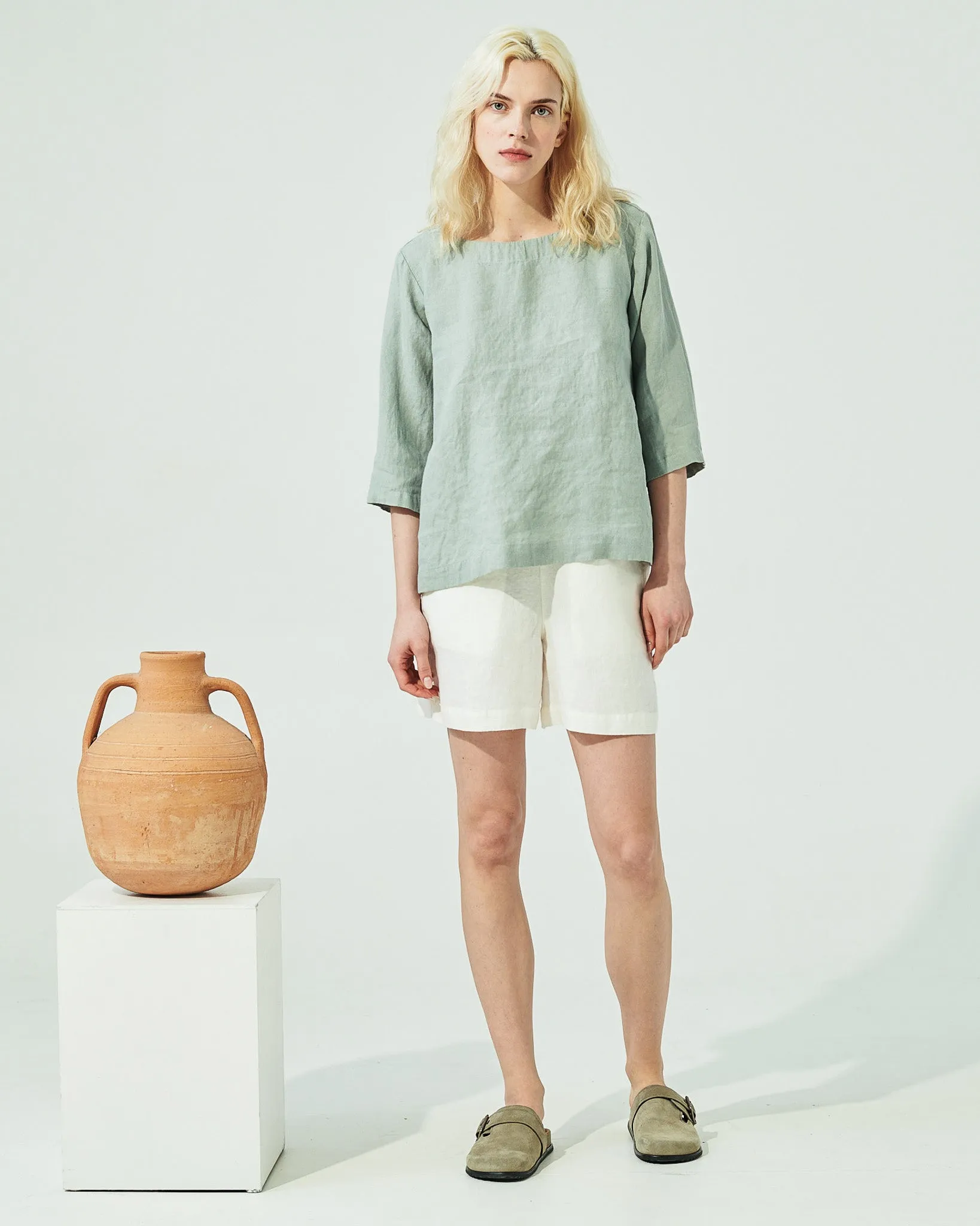 JANUARY loose linen top (SS24)