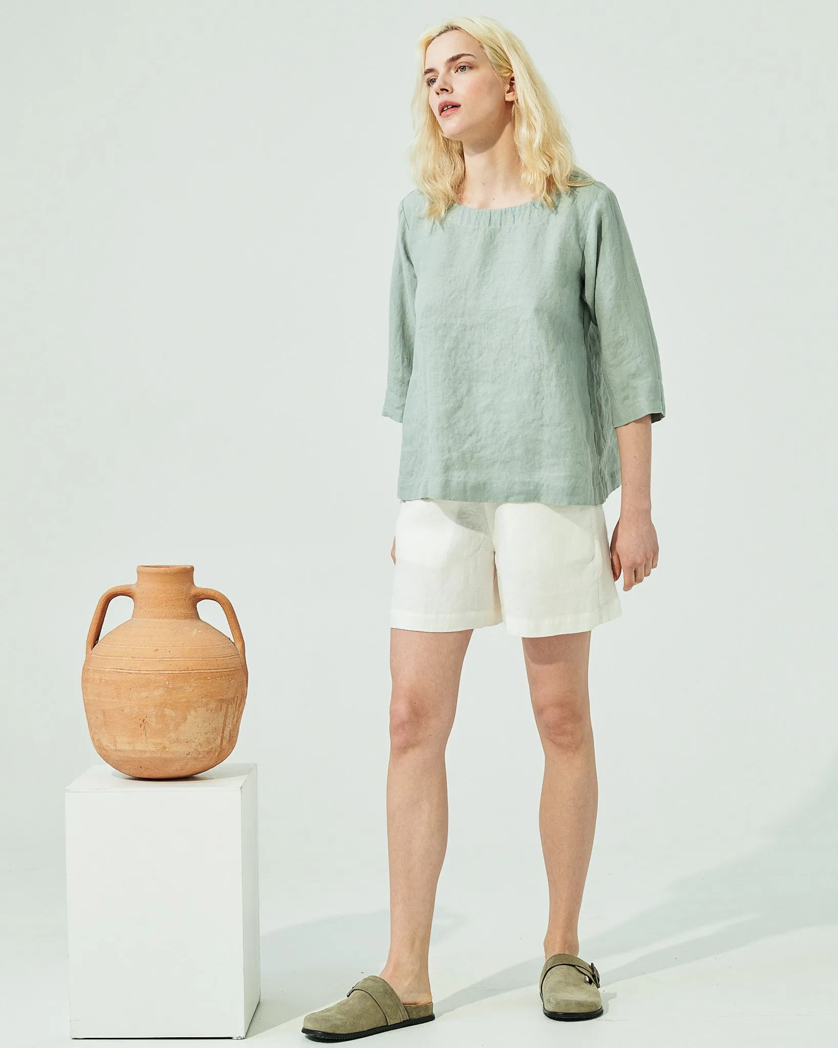 JANUARY loose linen top (SS24)