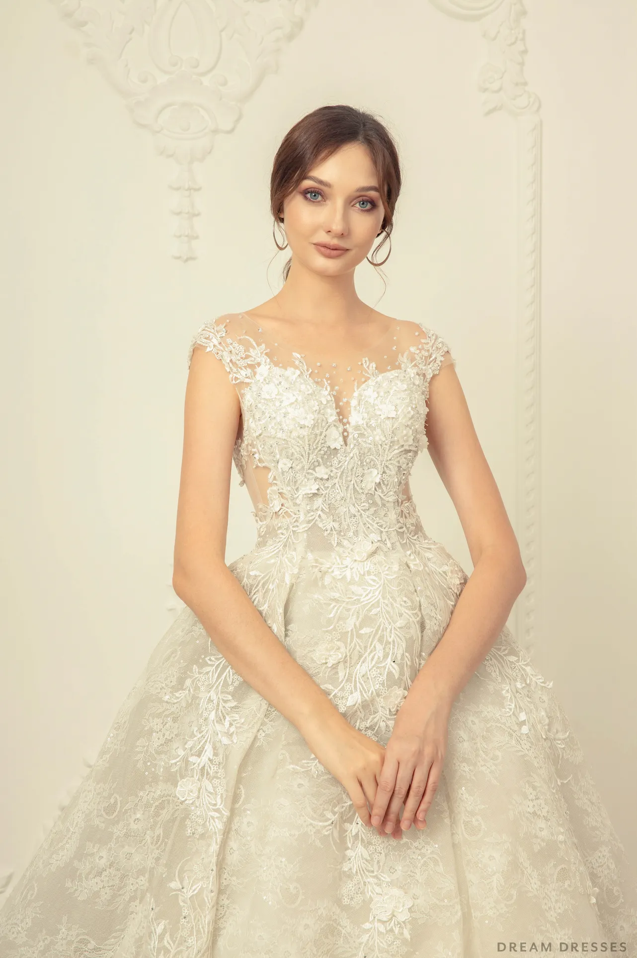 Lace Ball Gown Wedding Dress (#Vallea)