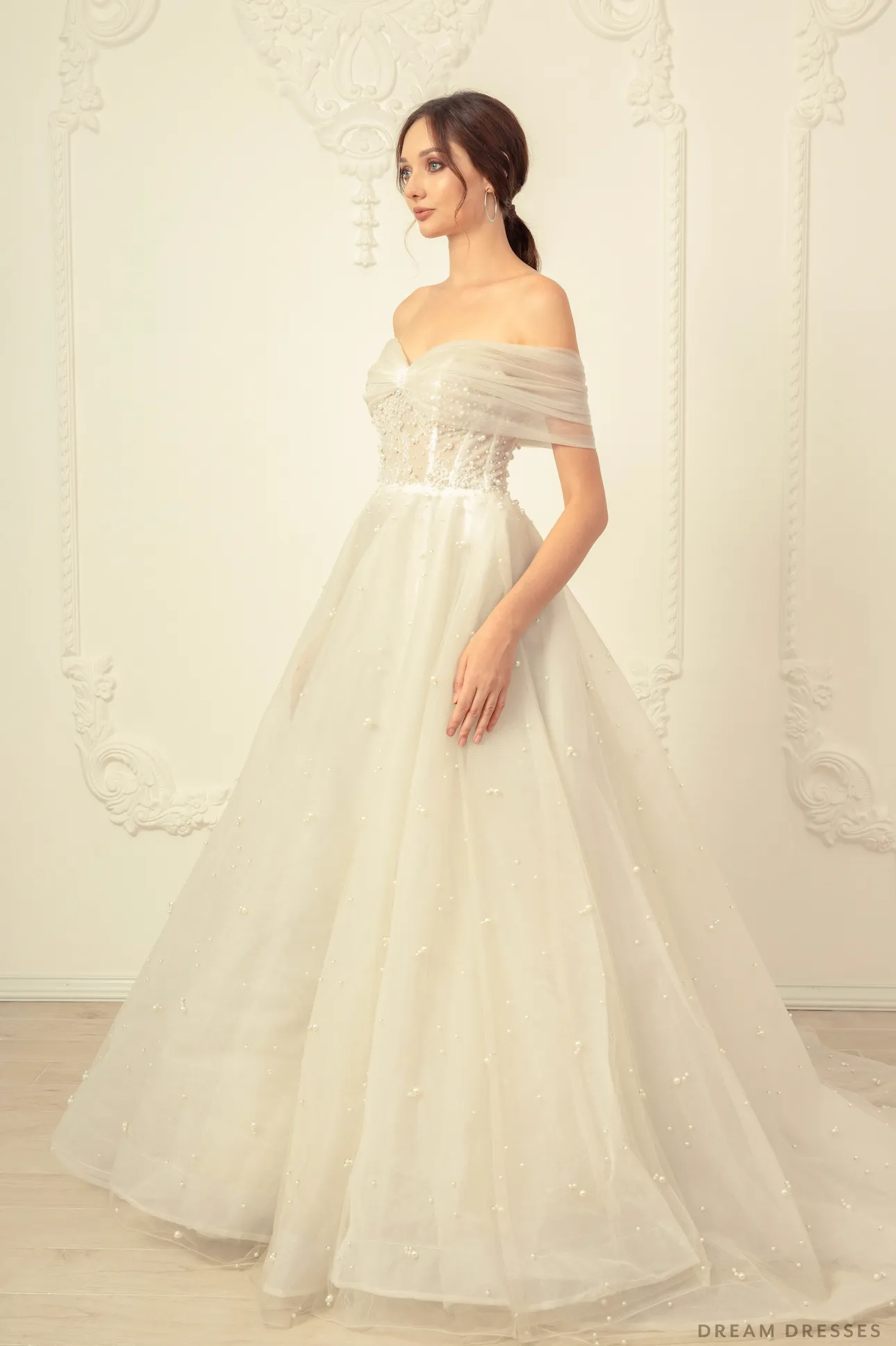 Off The Shoulder Ball Gown Wedding Dress (#Letizia)