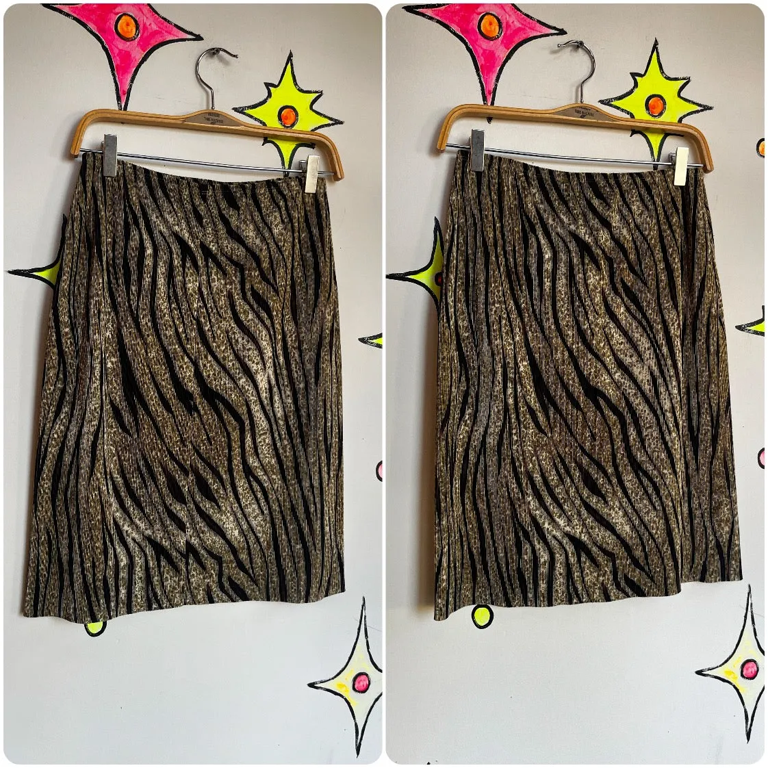 Vintage 90s Y2K | Tiger Print Pleated Stretchy Mini Skirt Fairy Grunge Emo | M